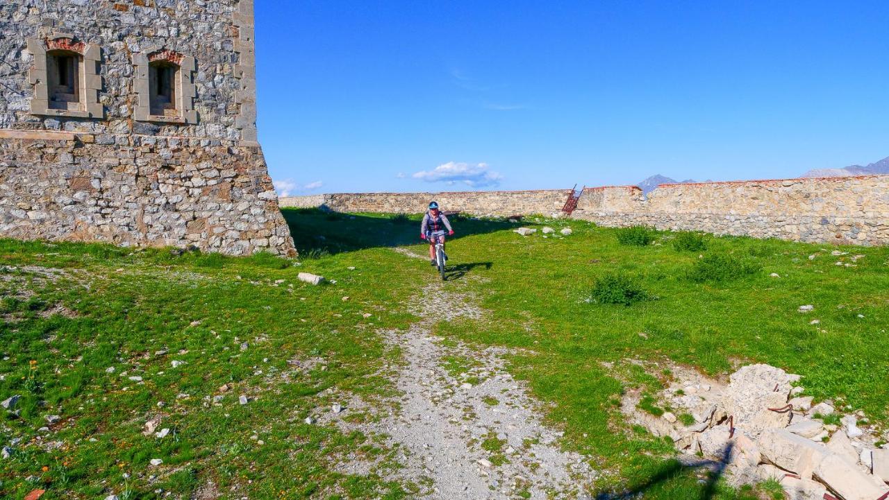 L'Etesy, Pied Des Pistes Et Spa Montgenèvre Dış mekan fotoğraf